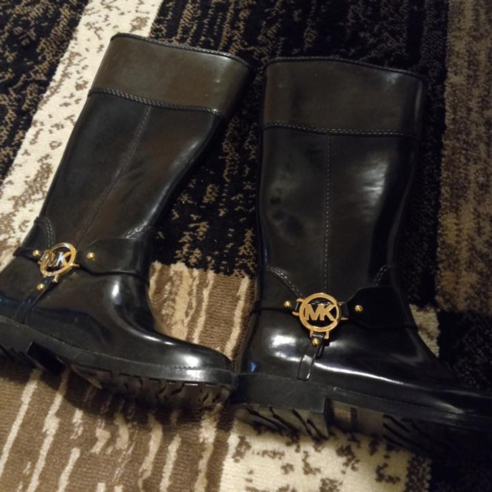 Michael Kors rain boots